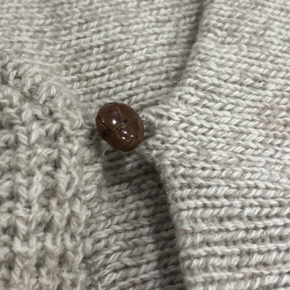 Vintage Woolrich Sweater Mens Large Tan Neutral Tweed Blend Wooden Button - Picture 2 of 7